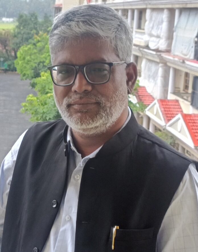 F m Saleem